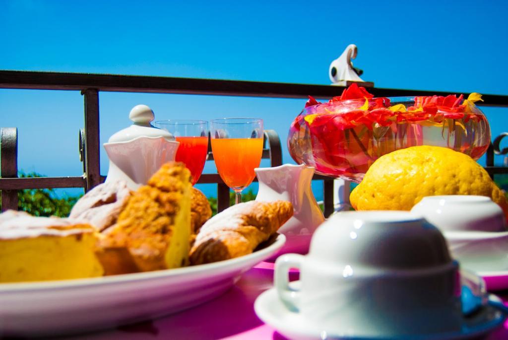 Agriturismo Mare E Monti 아제롤라 외부 사진